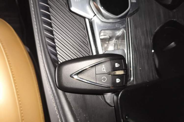 Used CHANGAN UNI-K 2021 2.0T Prestige Edition Vehicle Key