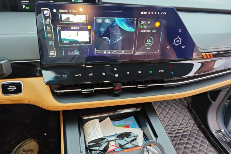Used CHANGAN UNI-K 2021 2.0T Excellence Edition Audio And AC Panel