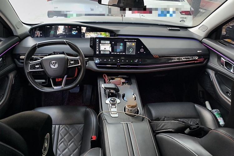 Used CHANGAN UNI-K 2021 2.0T Prestige Edition Center Console