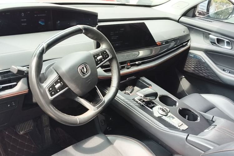 Used CHANGAN UNI-K 2021 2.0T Luxury Version Center Console