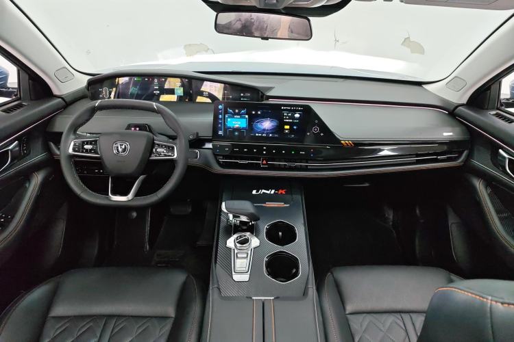 Used CHANGAN UNI-K 2021 2.0T Prestige Edition Center Console