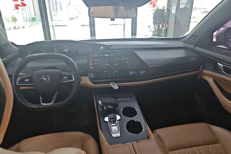 Used CHANGAN UNI-K 2021 2.0T Prestige Edition Center Console