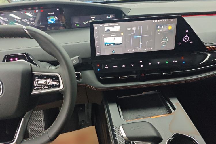 Used CHANGAN UNI-K 2021 2.0T Prestige Edition Center Console