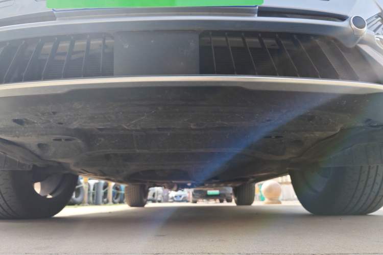 Used CHANGAN UNI-K 2021 2.0T All-Wheel Drive Prestige Version Chassis Front