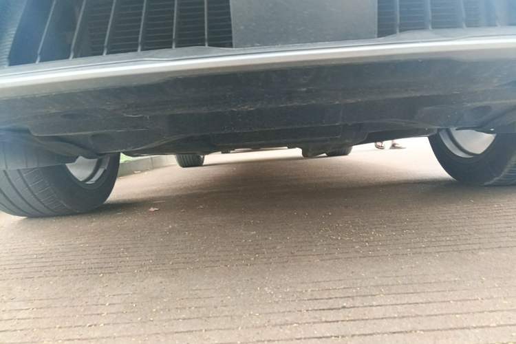 Used CHANGAN UNI-K 2021 2.0T All-Wheel Drive Prestige Version Chassis Front