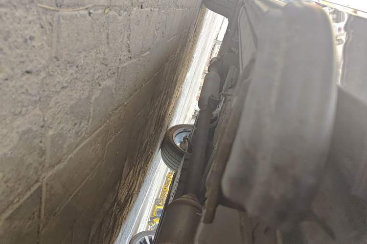 Used CHANGAN UNI-K 2021 2.0T Prestige Edition Chassis Front Right