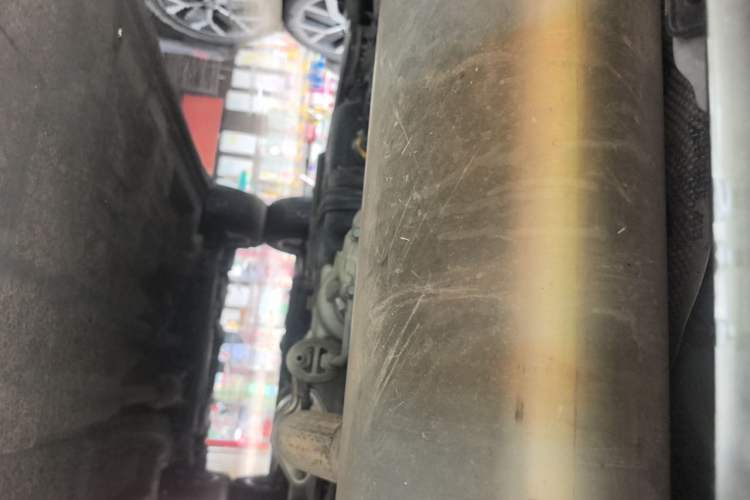 Used CHANGAN UNI-K 2021 2.0T All-Wheel Drive Prestige Version Chassis Rear