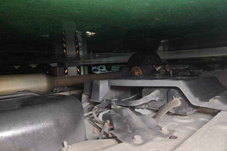 Used CHANGAN UNI-K 2021 2.0T Prestige Edition Chassis Rear Left