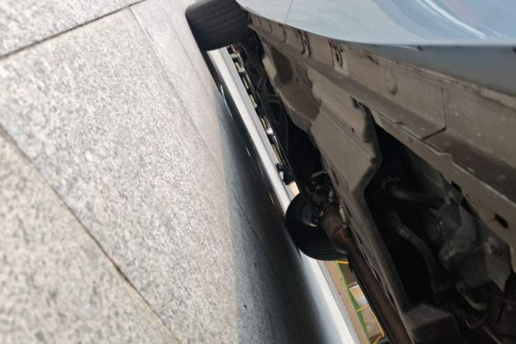 Used CHANGAN UNI-K 2021 2.0T Prestige Edition Chassis Rear Left