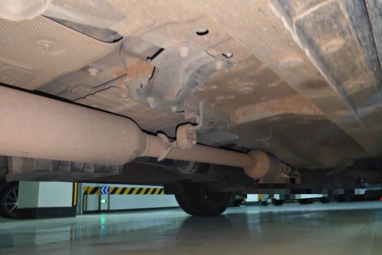 Used CHANGAN UNI-K 2021 2.0T All-Wheel Drive Prestige Version Chassis Rear Right