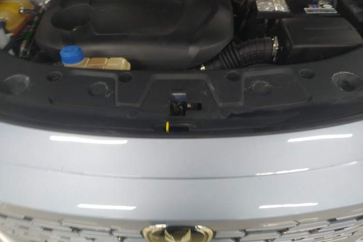 Used CHANGAN UNI-K 2021 2.0T Luxury Version Engine Bay