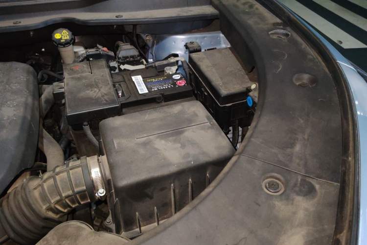 Used CHANGAN UNI-K 2021 2.0T Excellence Edition Engine Bay Left