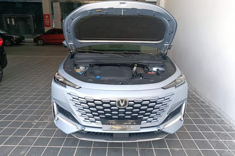 Used CHANGAN UNI-K 2021 2.0T Prestige Edition Engine Bay