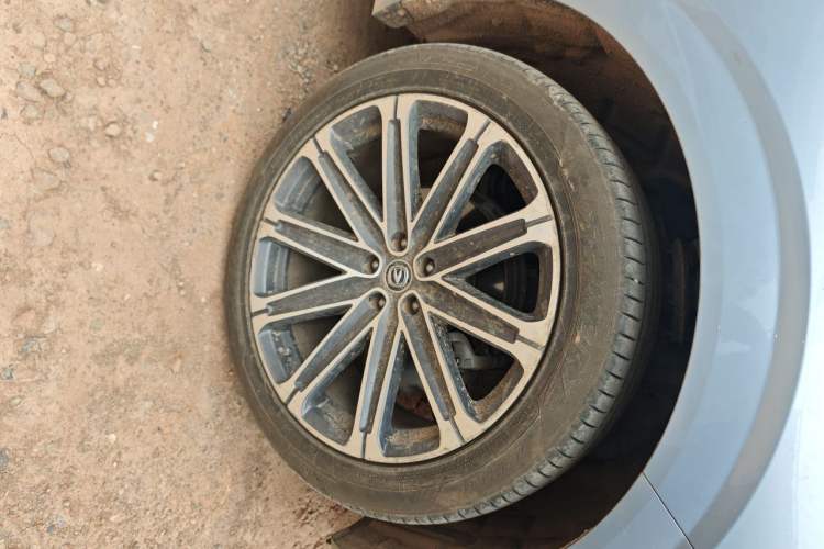 Used CHANGAN UNI-K 2021 2.0T All-Wheel Drive Prestige Version Exterior 1