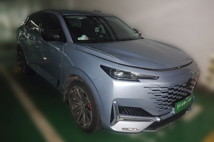 Used CHANGAN UNI-K 2021 2.0T Prestige Edition Front Right 45 Deg