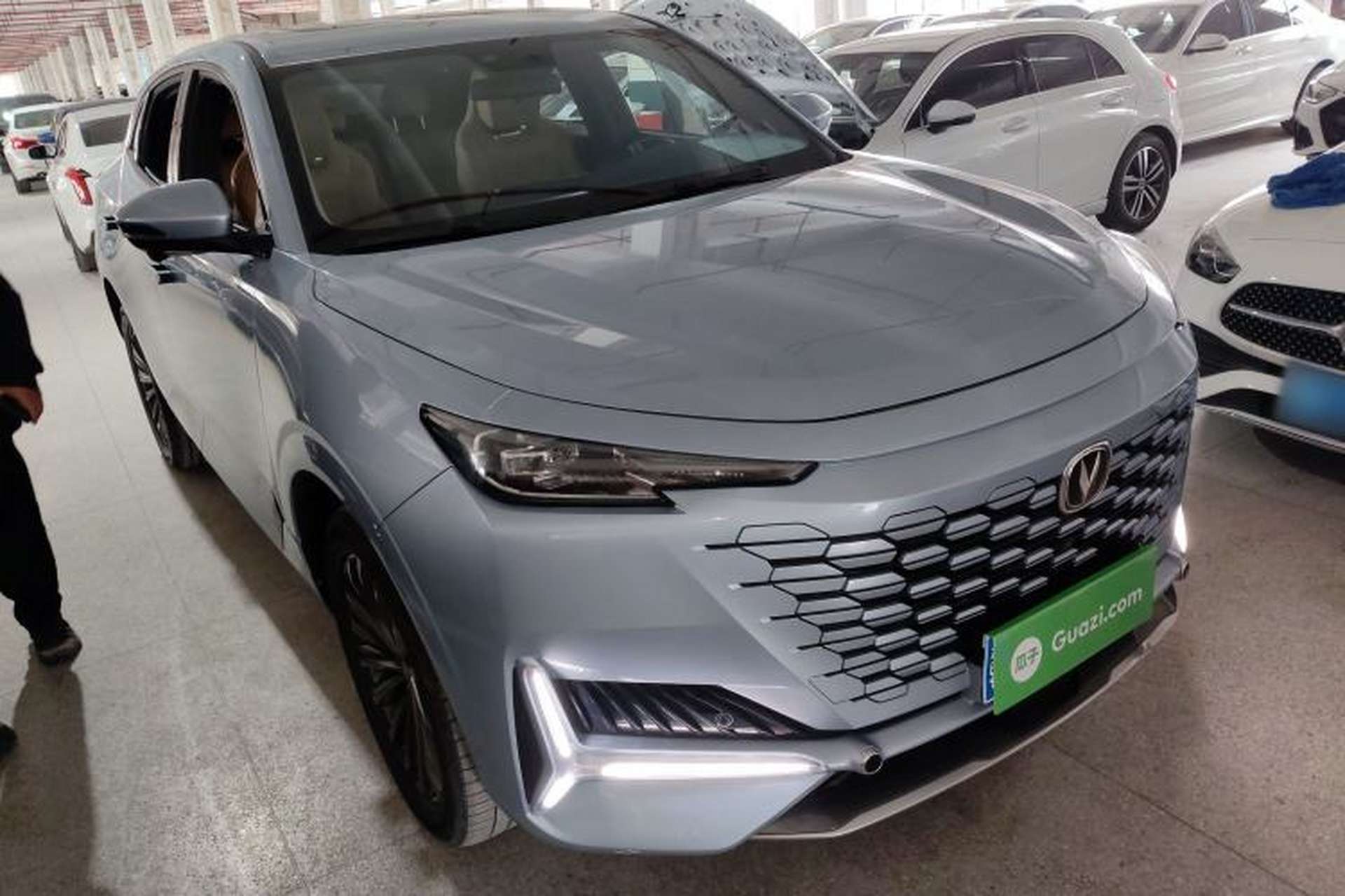 Used CHANGAN UNI-K 2021 2.0T Excellence Edition Front Right 45 Deg