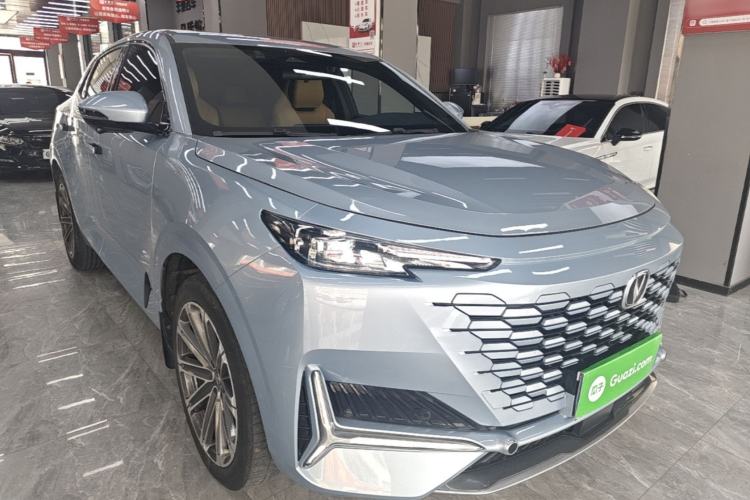 Used CHANGAN UNI-K 2021 2.0T Prestige Edition Front Right 45 Deg