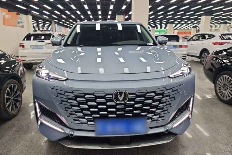 Used CHANGAN UNI-K 2021 2.0T Prestige Edition Front