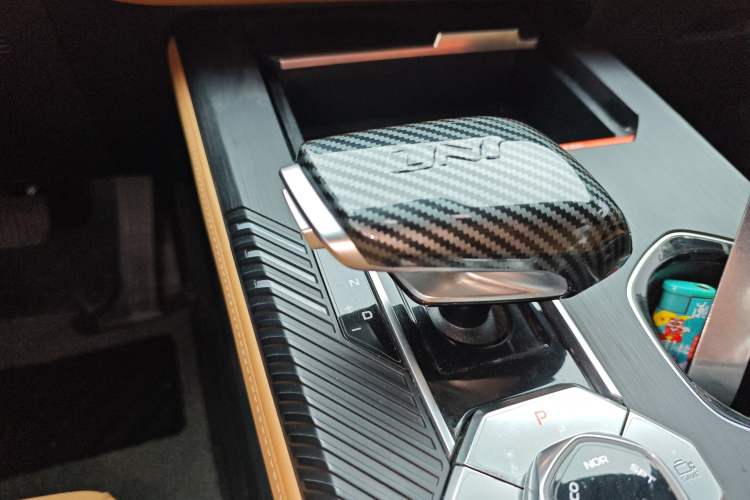 Used CHANGAN UNI-K 2021 2.0T Excellence Edition Gear Lever