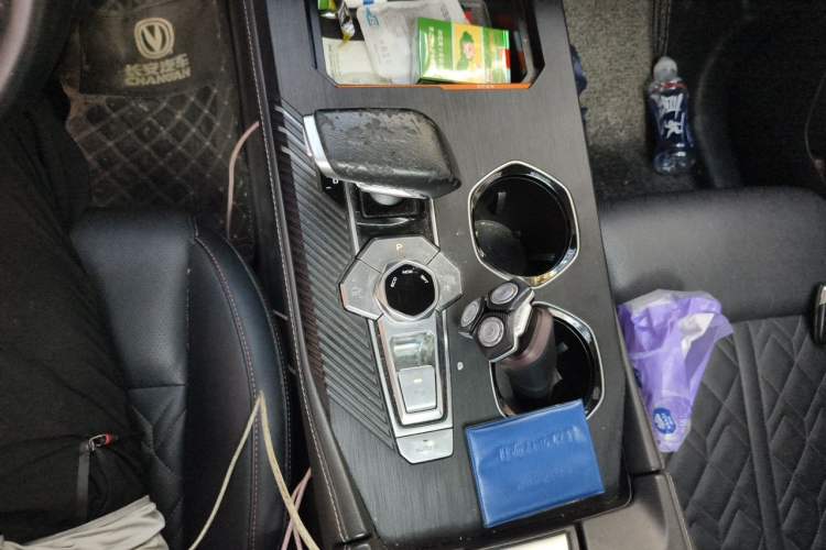 Used CHANGAN UNI-K 2021 2.0T Excellence Edition Gear Lever