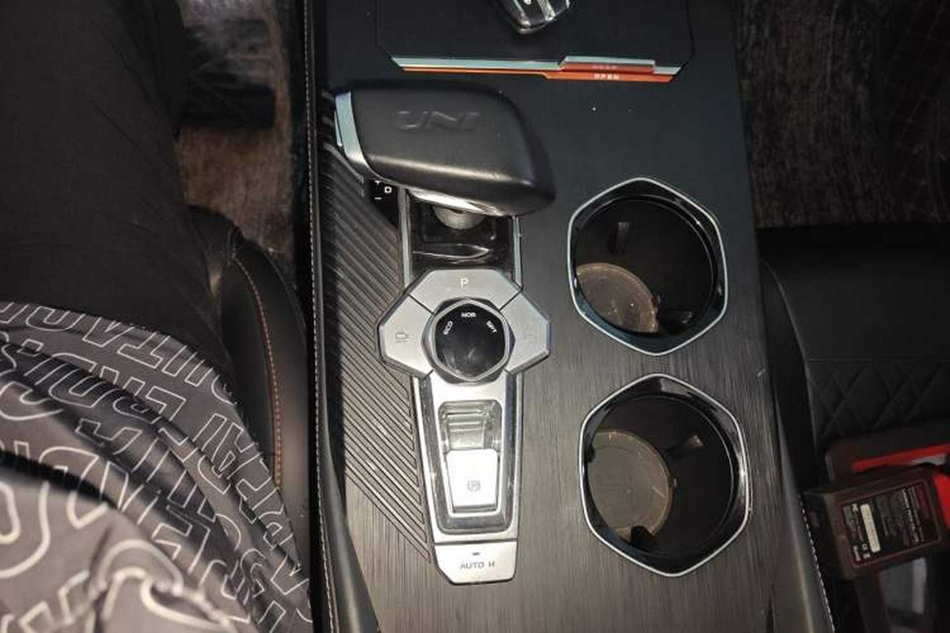 Used CHANGAN UNI-K 2021 2.0T Prestige Edition Gear Lever