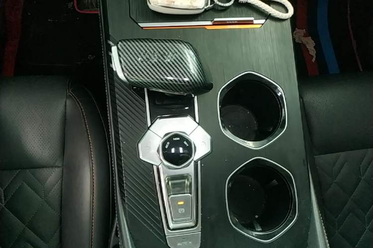 Used CHANGAN UNI-K 2021 2.0T Excellence Edition Gear Lever