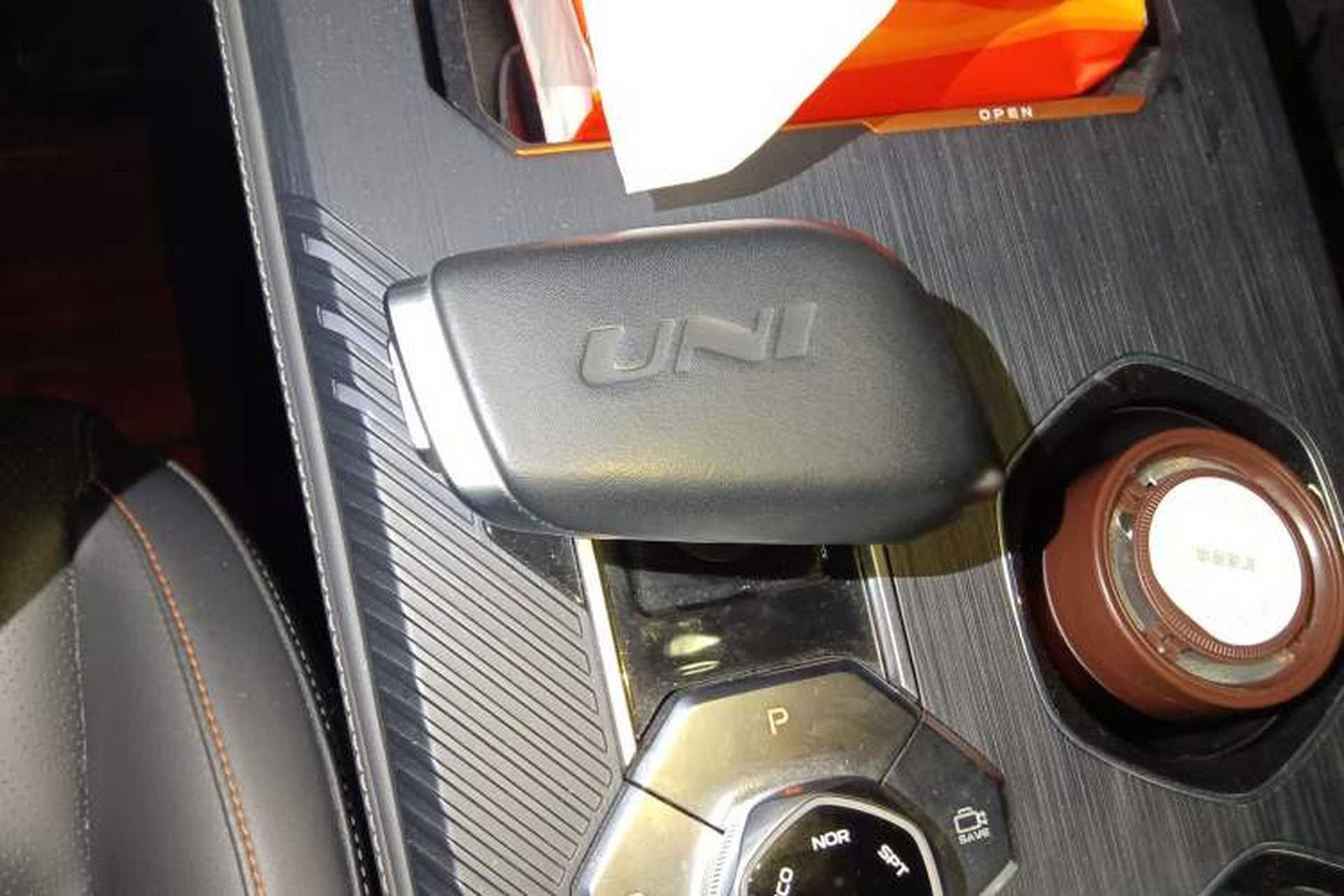 Used CHANGAN UNI-K 2021 2.0T Excellence Edition Gear Lever