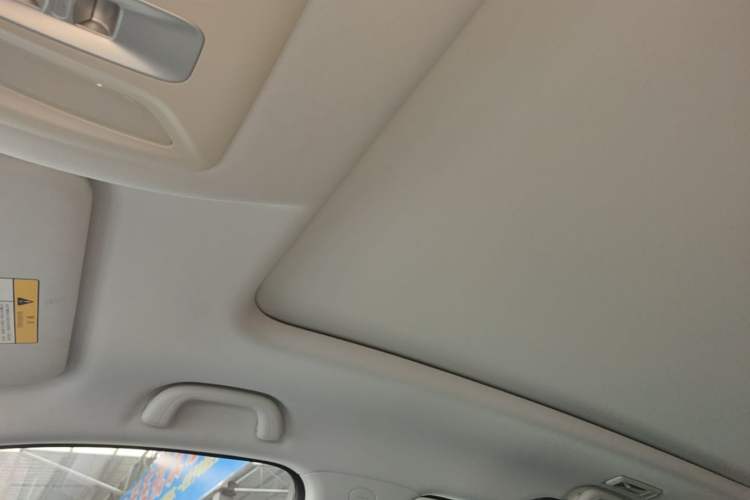 Used CHANGAN UNI-K 2021 2.0T All-Wheel Drive Prestige Version Headliner