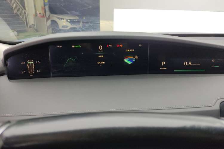 Used CHANGAN UNI-K 2021 2.0T All-Wheel Drive Prestige Version Instrument Cluster