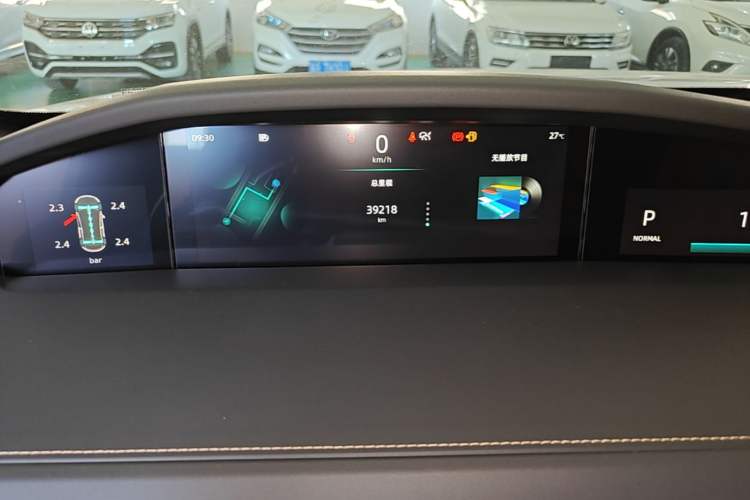Used CHANGAN UNI-K 2021 2.0T All-Wheel Drive Prestige Version Instrument Cluster