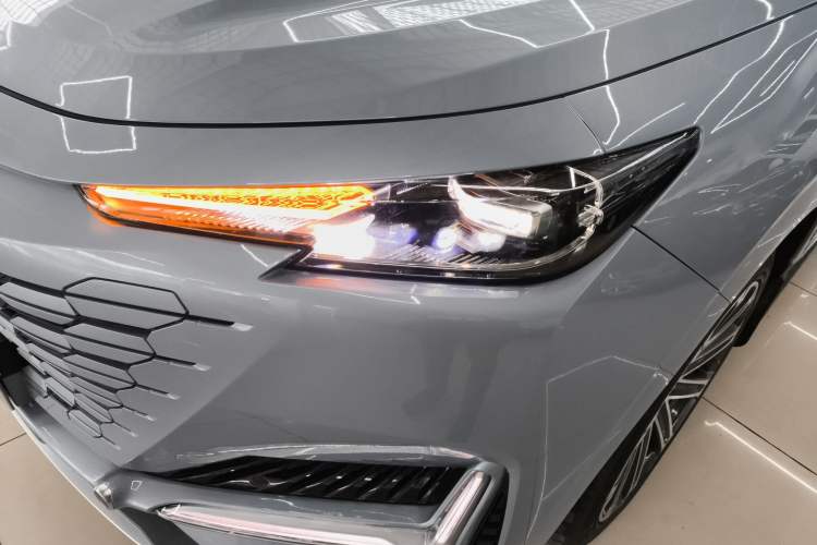 Used CHANGAN UNI-K 2021 2.0T Prestige Edition Left Front Headlight