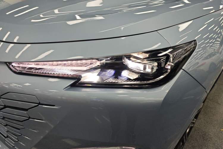 Used CHANGAN UNI-K 2021 2.0T Prestige Edition Left Front Headlight