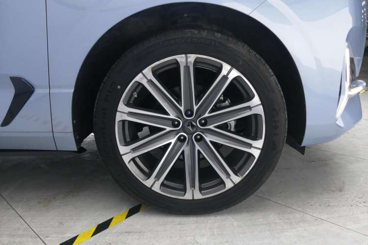 Used CHANGAN UNI-K 2021 2.0T Prestige Edition Left Front Wheel Hub
