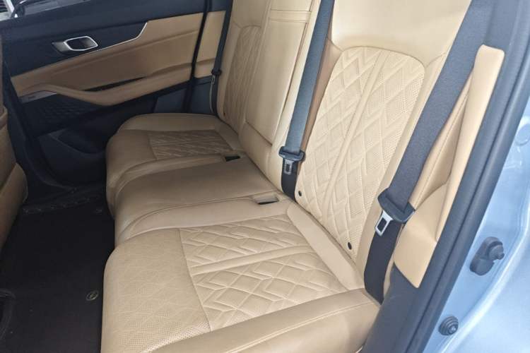 Used CHANGAN UNI-K 2021 2.0T Prestige Edition Left Rear Seat