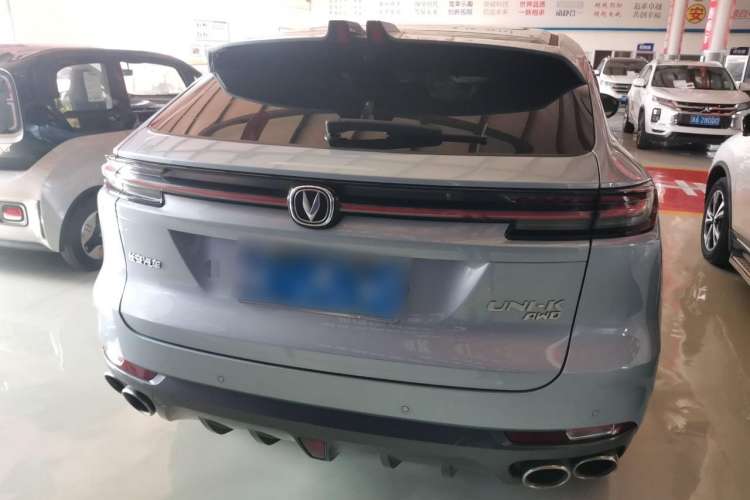 Used CHANGAN UNI-K 2021 2.0T All-Wheel Drive Prestige Version Rear