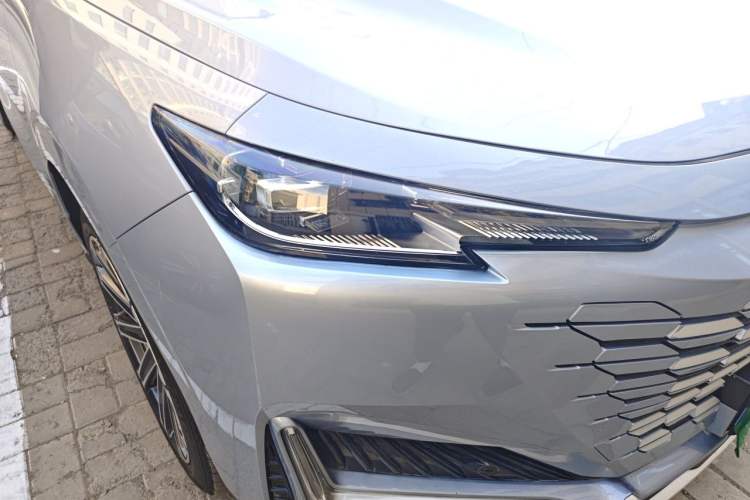 Used CHANGAN UNI-K 2021 2.0T Prestige Edition Right Front Headlight