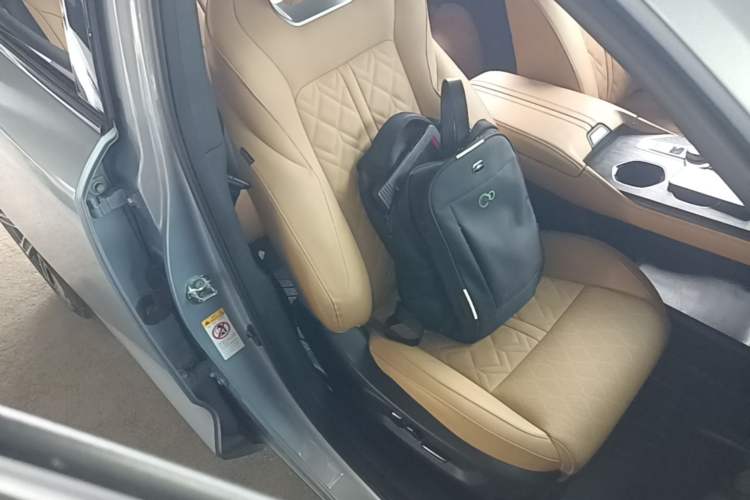 Used CHANGAN UNI-K 2021 2.0T Prestige Edition Right Front Seat