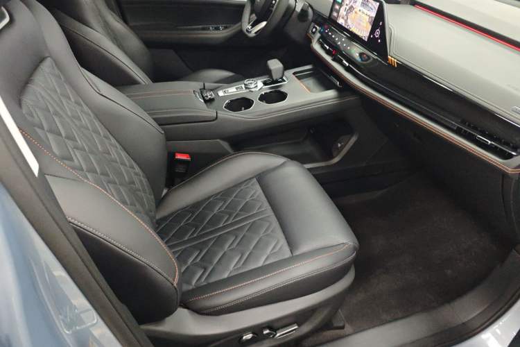 Used CHANGAN UNI-K 2021 2.0T Prestige Edition Right Front Seat