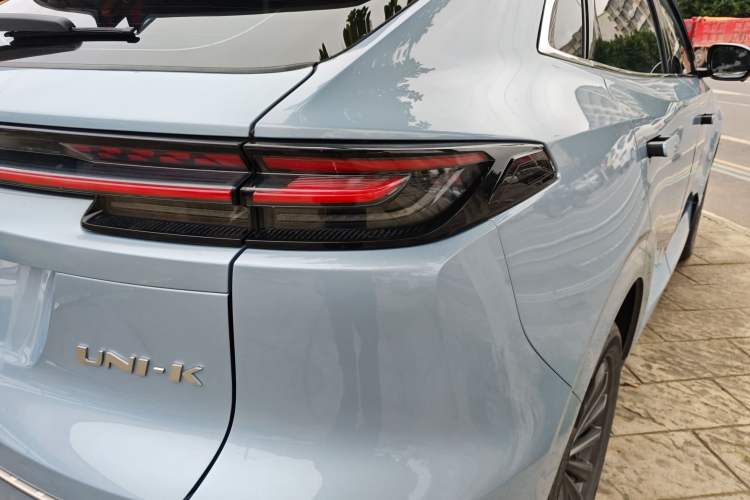 Used CHANGAN UNI-K 2021 2.0T Excellence Edition Right Rear Taillight