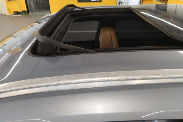 Used CHANGAN UNI-K 2021 2.0T All-Wheel Drive Prestige Version Roof