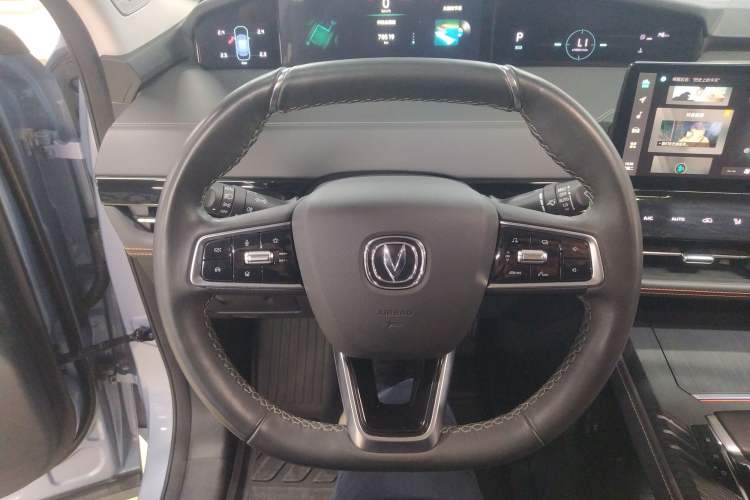 Used CHANGAN UNI-K 2021 2.0T Luxury Version Steering Wheel