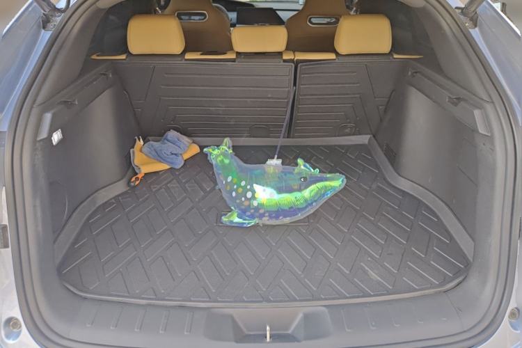 Used CHANGAN UNI-K 2021 2.0T Prestige Edition Trunk