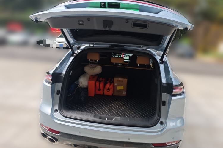 Used CHANGAN UNI-K 2021 2.0T Prestige Edition Trunk