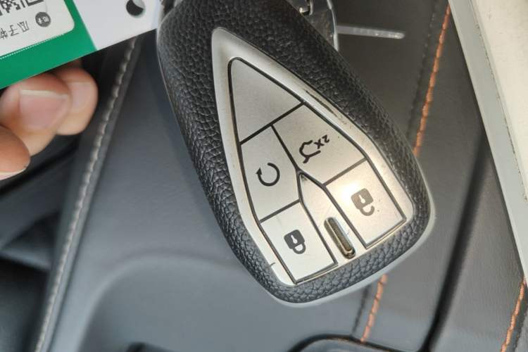 Used CHANGAN UNI-K 2021 2.0T All-Wheel Drive Prestige Version Vehicle Key