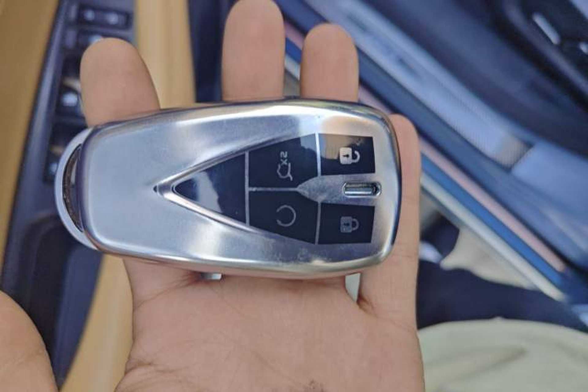 Used CHANGAN UNI-K 2021 2.0T Prestige Edition Vehicle Key