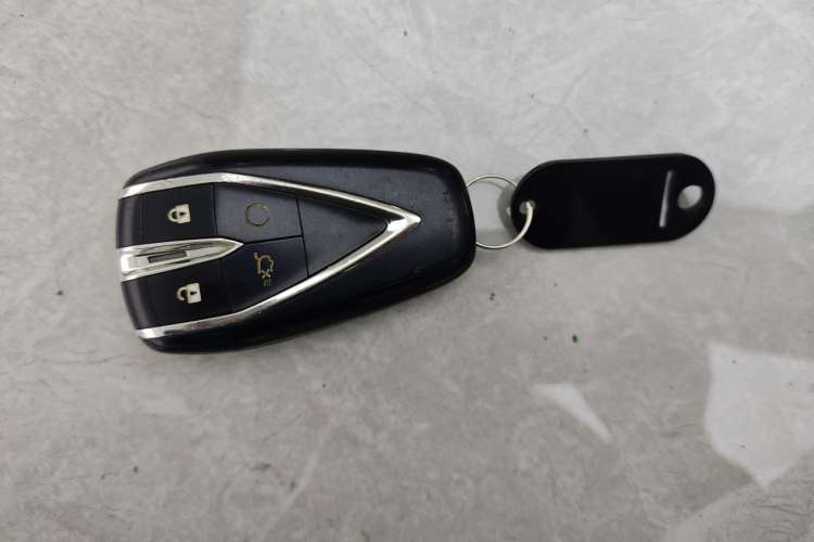 Used CHANGAN UNI-K 2021 2.0T All-Wheel Drive Prestige Version Vehicle Key