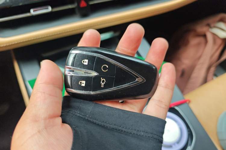 Used CHANGAN UNI-K 2021 2.0T Prestige Edition Vehicle Key