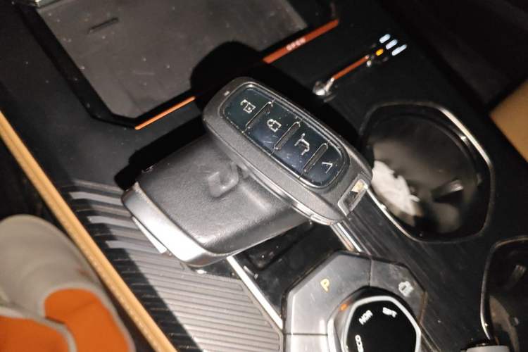 Used CHANGAN UNI-K 2021 2.0T All-Wheel Drive Prestige Version Vehicle Key