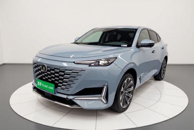 Używany CHANGAN UNI-K 2021 2.0T Prestige Edition