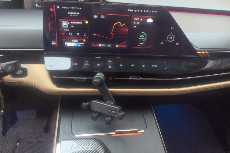 Used CHANGAN UNI-K 2021 2.0T Prestige Edition Audio And AC Panel